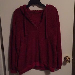 Velvet pullover with hood
